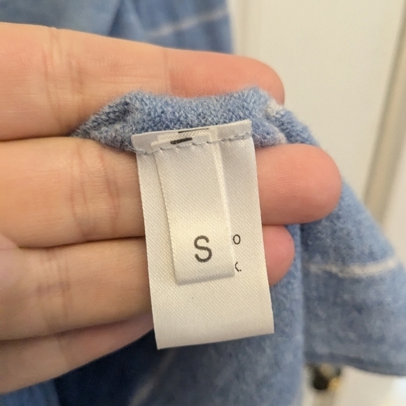 Celtic & Co. Fine Merino Crewneck Sweater - Picture 4 of 5